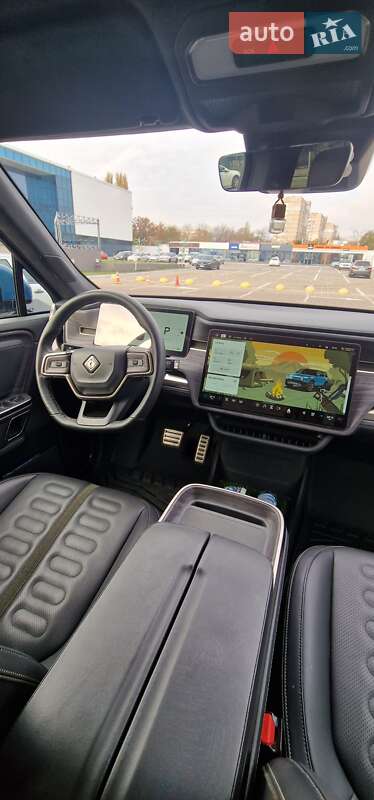 Внедорожник / Кроссовер Rivian R1S 2023 в Одессе фото 28 Внедорожник / Кроссовер Rivian R1S 2023 в Одессе