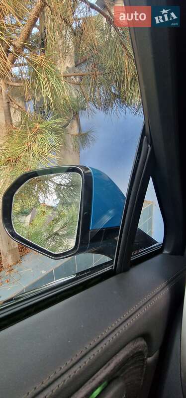 Внедорожник / Кроссовер Rivian R1S 2023 в Одессе фото 49 Внедорожник / Кроссовер Rivian R1S 2023 в Одессе