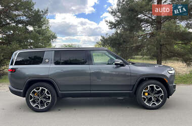 Позашляховик / Кросовер Rivian R1S 2023 в Києві