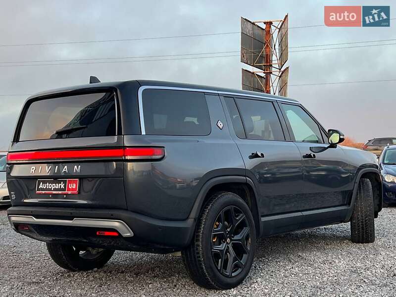 Позашляховик / Кросовер Rivian R1S 2023 в Львові