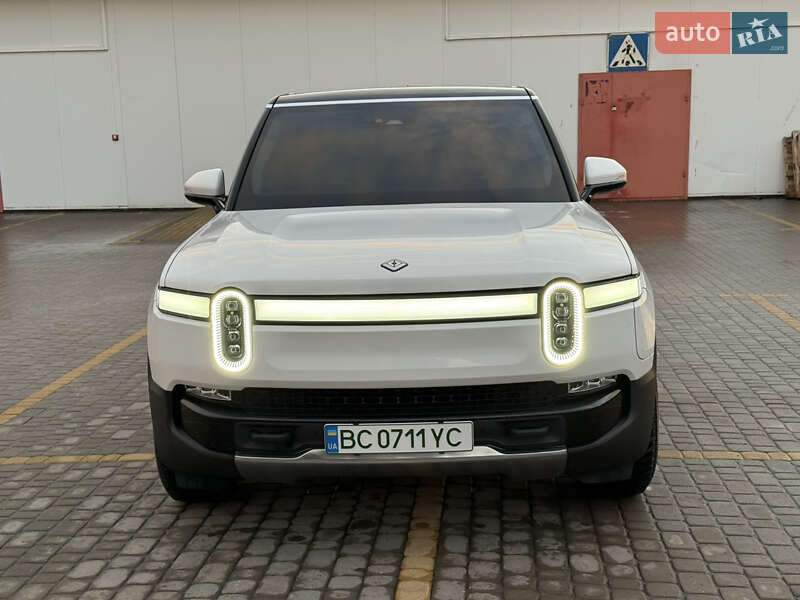 Внедорожник / Кроссовер Rivian R1S 2023 в Львове