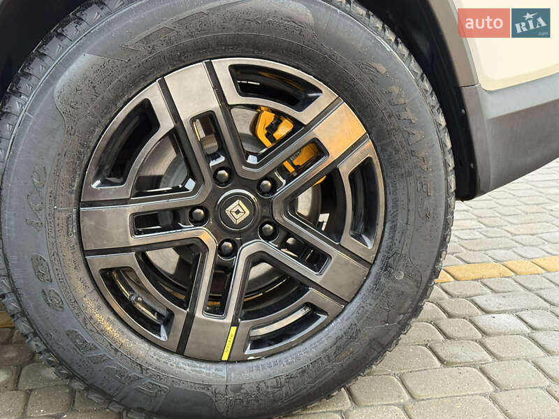 Внедорожник / Кроссовер Rivian R1S 2023 в Львове
