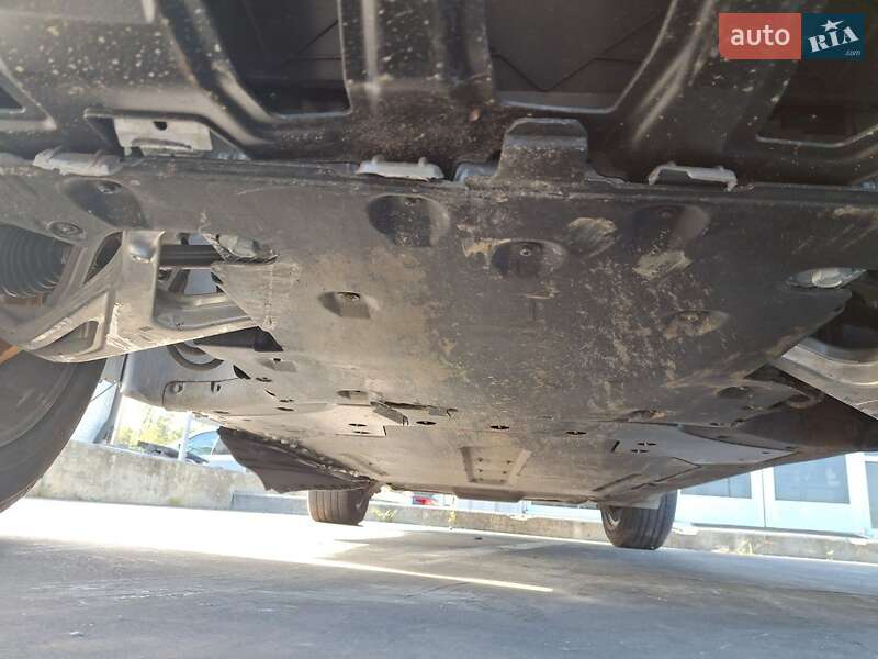 Внедорожник / Кроссовер Rivian R1S 2023 в Киеве фото 7 Внедорожник / Кроссовер Rivian R1S 2023 в Киеве