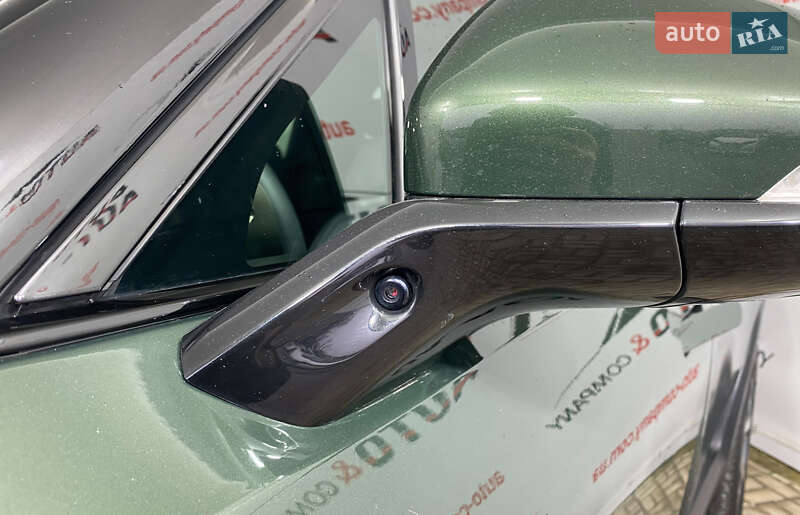 Внедорожник / Кроссовер Rivian R1S 2023 в Львове фото 41 Внедорожник / Кроссовер Rivian R1S 2023 в Львове