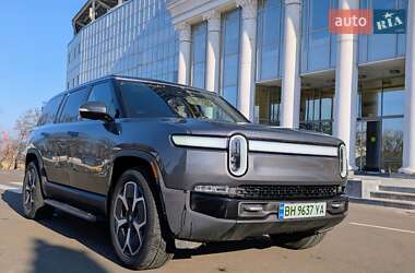 Внедорожник / Кроссовер Rivian R1S 2023 в Одессе