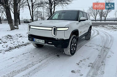 Внедорожник / Кроссовер Rivian R1S 2024 в Днепре