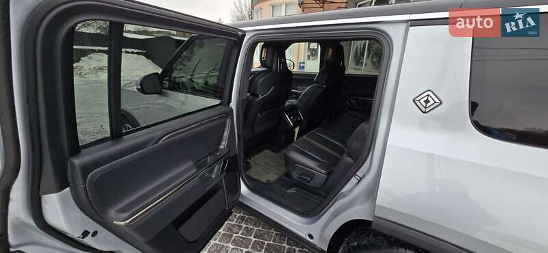 Внедорожник / Кроссовер Rivian R1S 2022 в Хмельницком