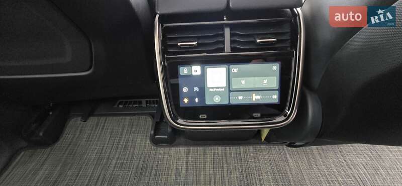 Внедорожник / Кроссовер Rivian R1S 2022 в Хмельницком