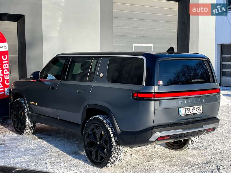 Внедорожник / Кроссовер Rivian R1S 2023 в Киеве
