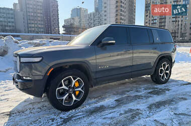 Позашляховик / Кросовер Rivian R1S 2023 в Києві
