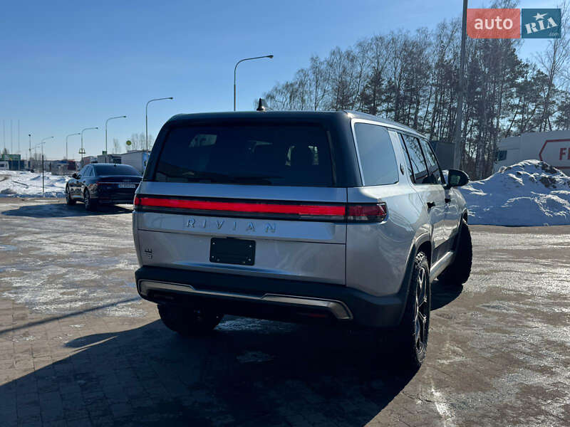 Внедорожник / Кроссовер Rivian R1S 2025 в Луцке