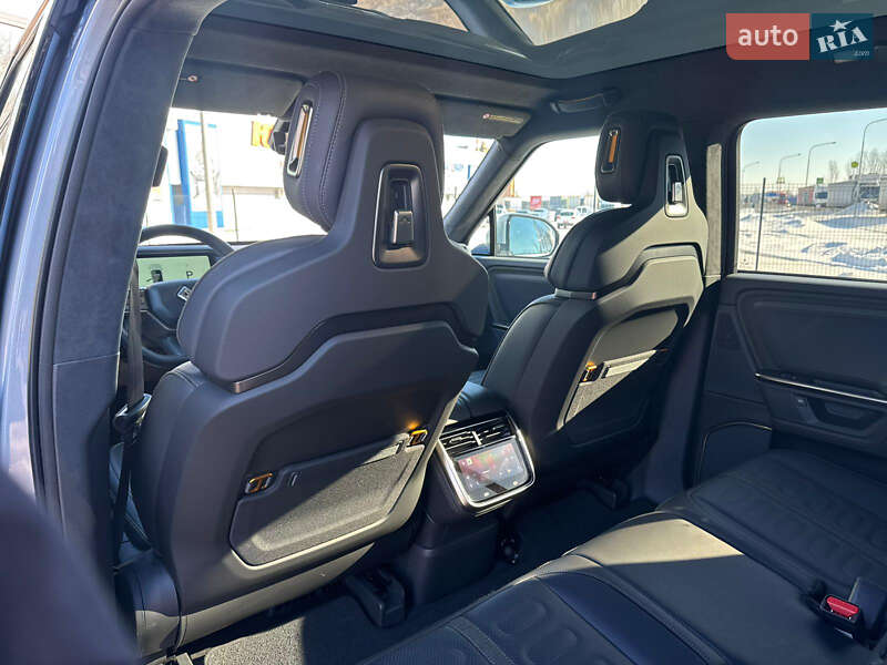 Внедорожник / Кроссовер Rivian R1S 2025 в Луцке