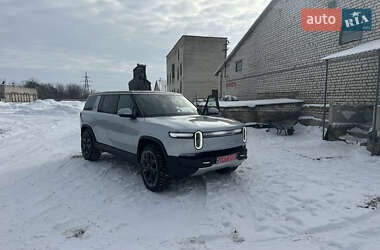 Позашляховик / Кросовер Rivian R1S 2025 в Луцьку