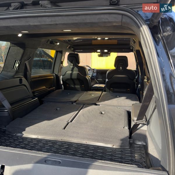 Внедорожник / Кроссовер Rivian R1S 2022 в Хмельницком