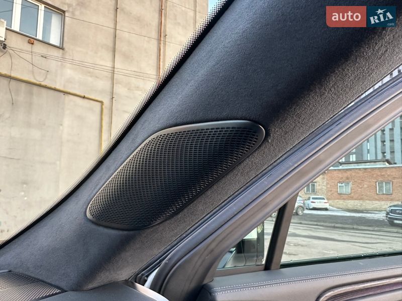 Внедорожник / Кроссовер Rivian R1S 2024 в Киеве