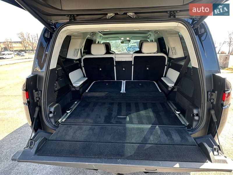 Внедорожник / Кроссовер Rivian R1S 2023 в Киеве