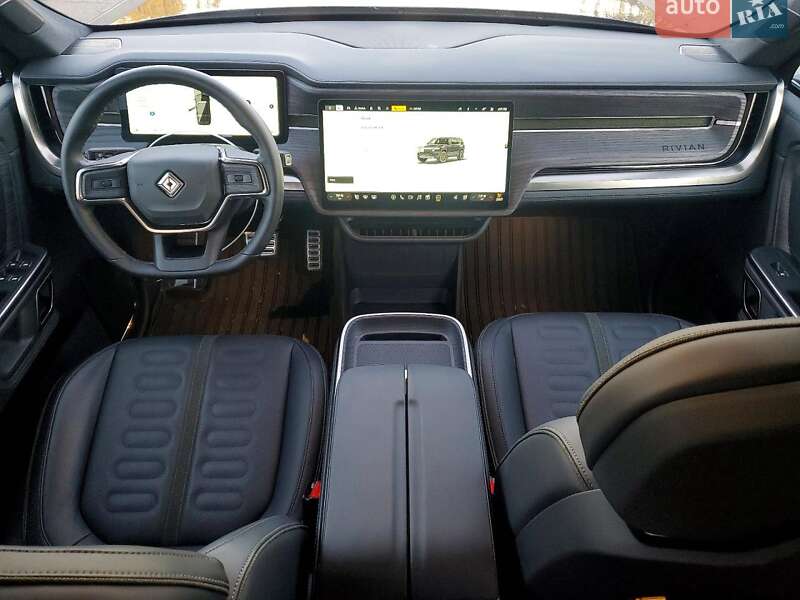 Внедорожник / Кроссовер Rivian R1S 2024 в Львове