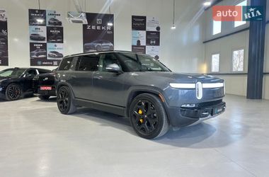 Позашляховик / Кросовер Rivian R1S 2023 в Львові