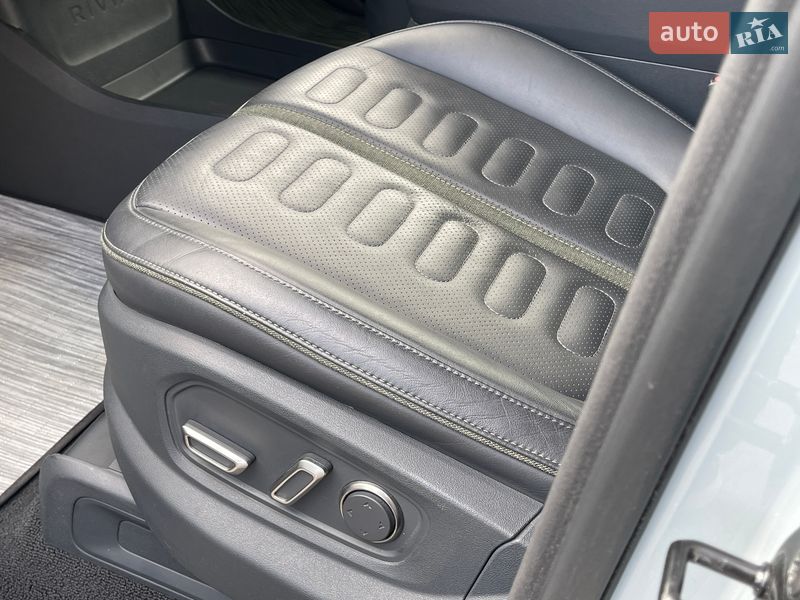 Позашляховик / Кросовер Rivian R1S 2023 в Києві