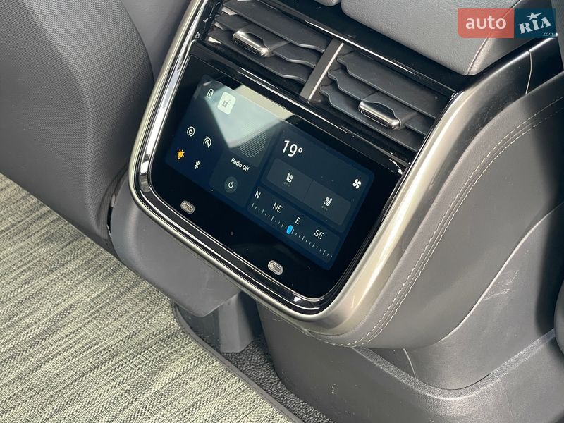 Позашляховик / Кросовер Rivian R1S 2023 в Києві