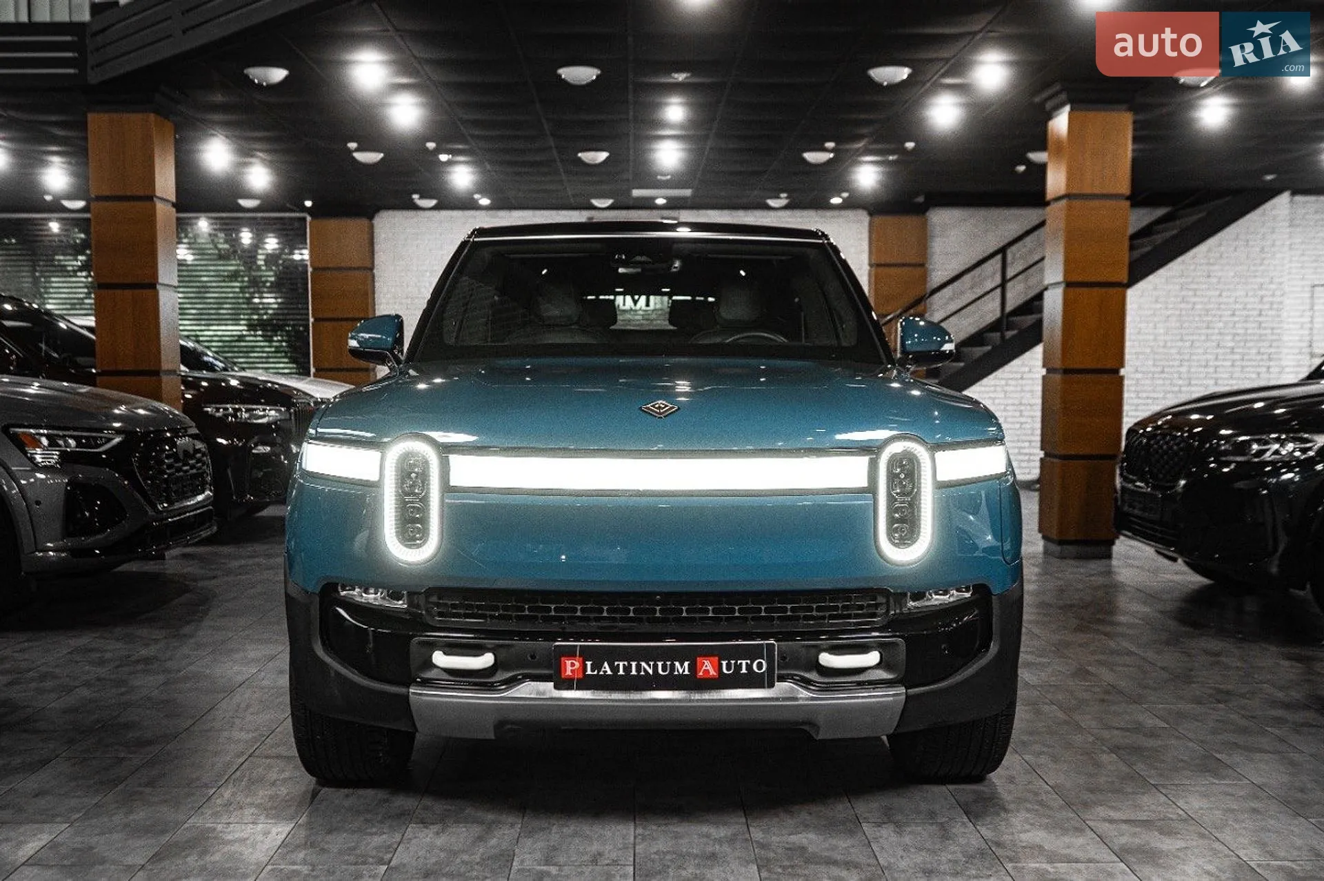 Rivian R1S 2023 VIN 7PDSGABA1RN031444 фото оголошення 2 з 63