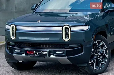 Rivian R1S 2024