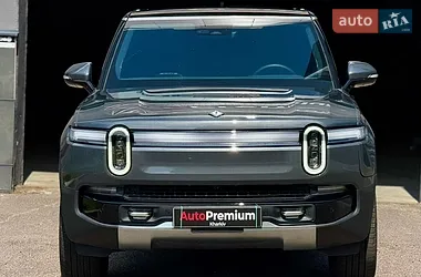 Rivian R1S 2024