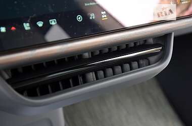 Пікап Rivian R1T 2022 в 