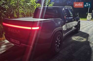 Внедорожник / Кроссовер Rivian R1T 2021 в 