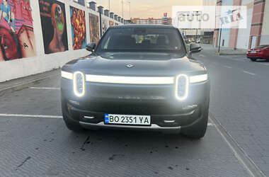 Пикап Rivian R1T 2022 в Львове