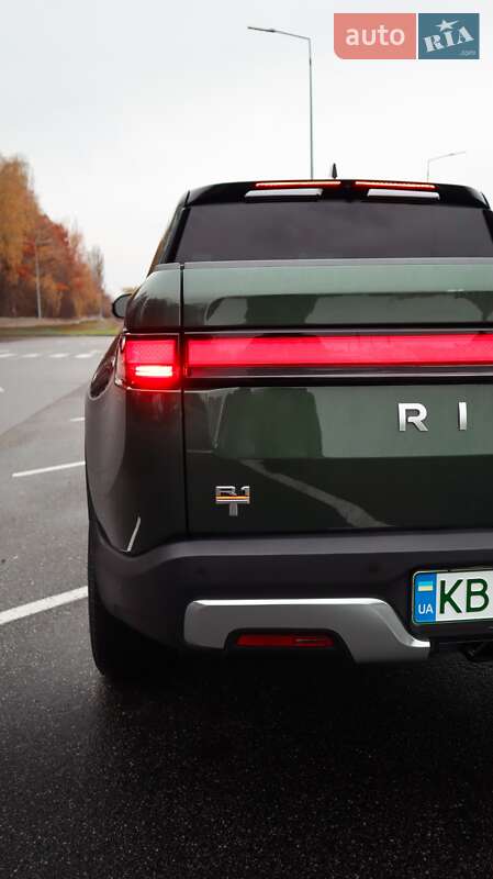 Пикап Rivian R1T 2023 в Виннице фото 7 Пикап Rivian R1T 2023 в Виннице