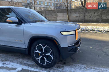 Пікап Rivian R1T 2022 в Києві