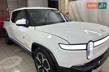 Пікап Rivian R1T 2022 в 