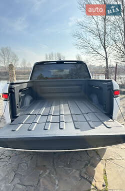 Пікап Rivian R1T 2022 в 