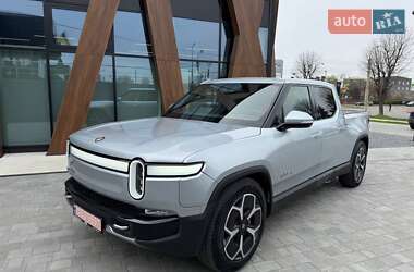 Пікап Rivian R1T 2022 в 