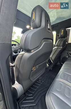 Позашляховик / Кросовер Rivian R1T 2022 в 