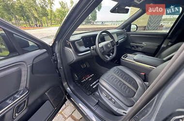 Позашляховик / Кросовер Rivian R1T 2022 в 