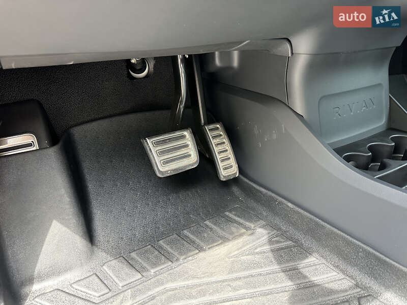 Пикап Rivian R1T 2023 в Виннице