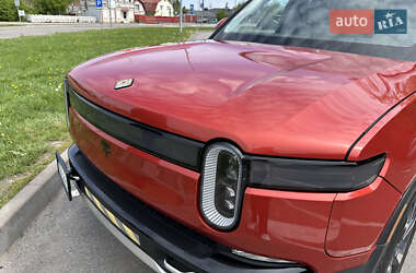Пикап Rivian R1T 2023 в 