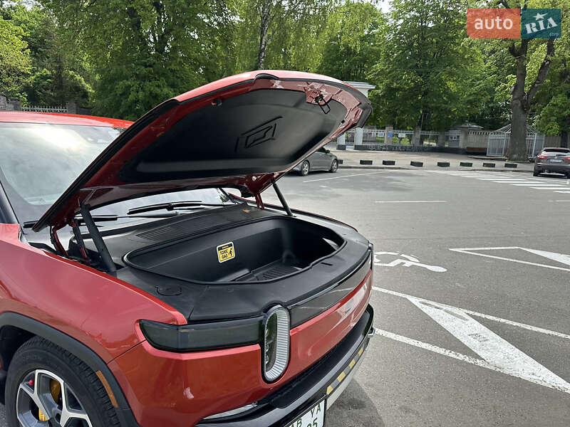 Пикап Rivian R1T 2023 в Виннице