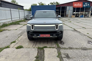 Пікап Rivian R1T 2023 в 