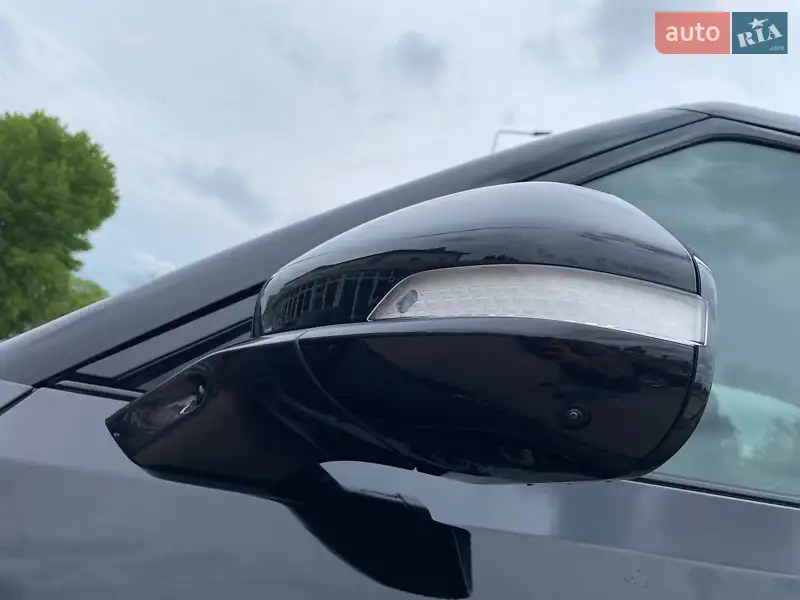 Пикап Rivian R1T 2023 в 