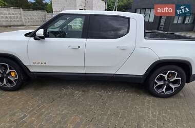 Пікап Rivian R1T 2022 в 