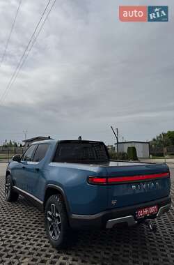 Пікап Rivian R1T 2022 в 