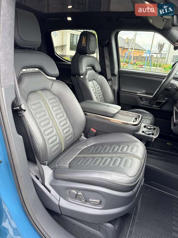 Пікап Rivian R1T 2022 в Луцьку