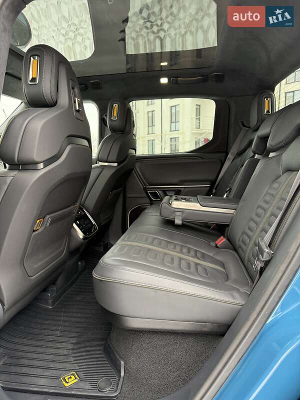 Пікап Rivian R1T 2022 в Луцьку