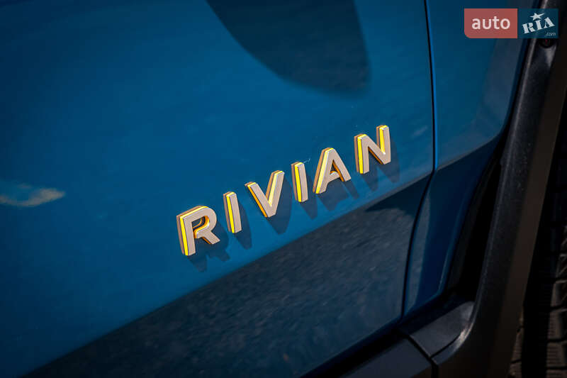 Внедорожник / Кроссовер Rivian R1T 2022 в Киеве