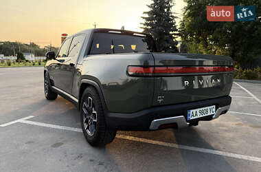 Пікап Rivian R1T 2022 в 