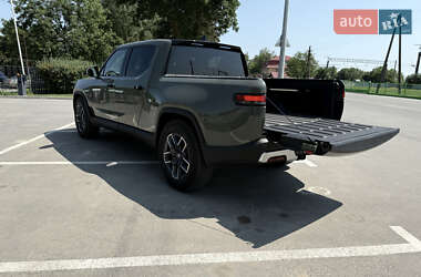 Пікап Rivian R1T 2022 в 