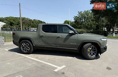 Пікап Rivian R1T 2022 в 